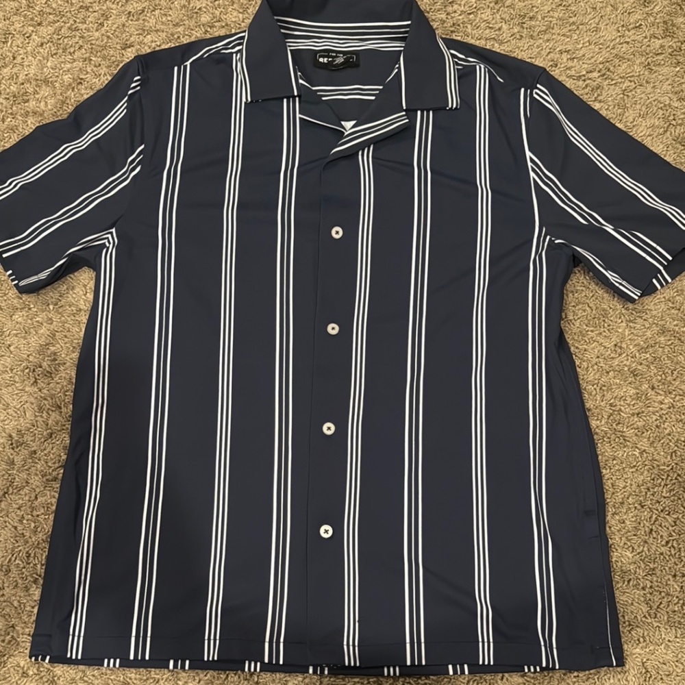 Banana Republic Blue and White Casual Button Down Shirt
